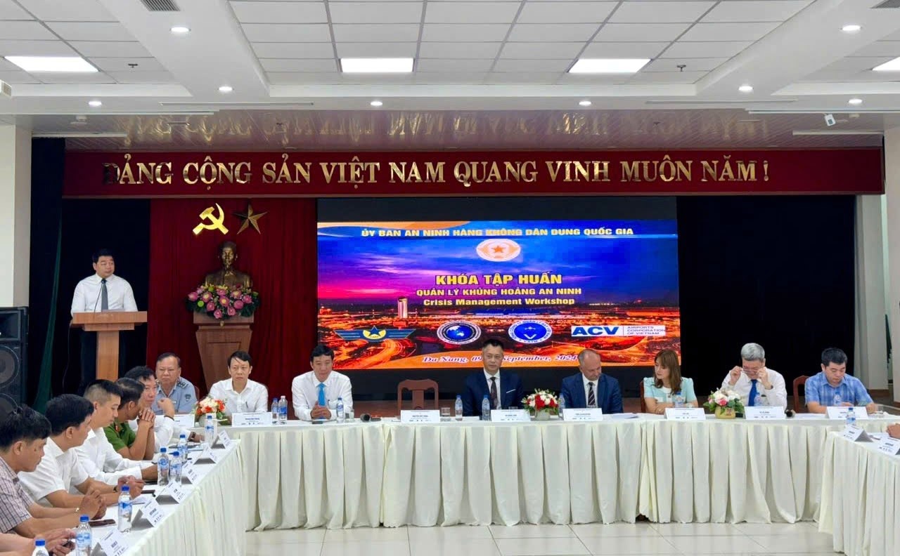 DA NANG INTERNATIONAL AIRPORT ORGANIZES PROGRAM TO RAISE AWARENESS ON AVIATION SECURITY AND SAFETY IN 2024